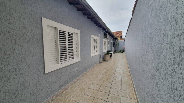 Imagem Casa com 3 Quartos à Venda, 275 m² em Jardim Ismênia - São José Dos Campos