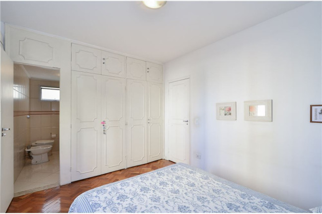 Imagem Imóvel com 2 Quartos à Venda,  em Campo Belo - São Paulo