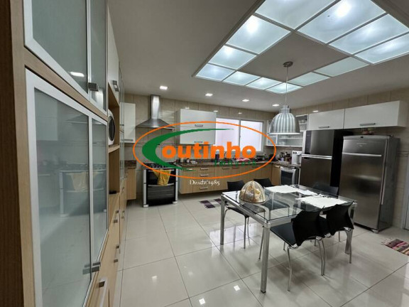 Imagem Casa com 4 Quartos à Venda, 200 m² em Tijuca - Rio De Janeiro Imagem Casa com 4 Quartos à Venda, 200 m² em Tijuca - Rio De Janeiro