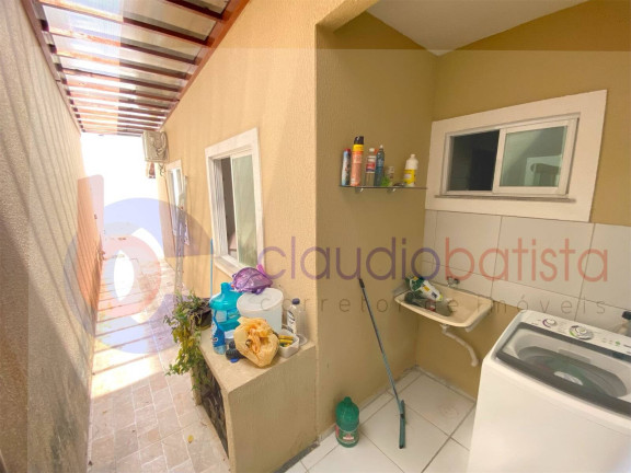 Imagem Casa com 3 Quartos à Venda, 80 m² em Centro - Eusébio Imagem Casa com 3 Quartos à Venda, 80 m² em Centro - Eusébio