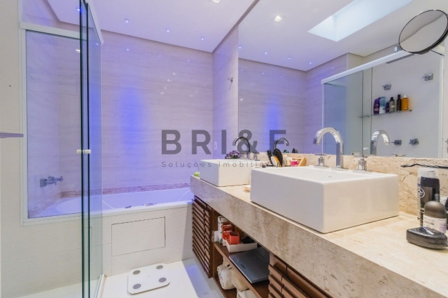 Imagem Casa com 4 Quartos à Venda, 332 m² em Brooklin - São Paulo Imagem Casa com 4 Quartos à Venda, 332 m² em Brooklin - São Paulo