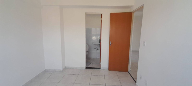 Imagem Apartamento com 2 Quartos à Venda,  em Barro Vermelho - São Gonçalo