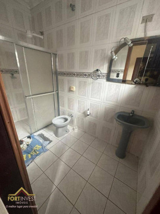 Imagem Imóvel com 3 Quartos à Venda, 234 m² em Solemar - Praia Grande Imagem Imóvel com 3 Quartos à Venda, 234 m² em Solemar - Praia Grande