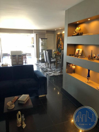 Imagem Apartamento com 4 Quartos para Temporada, 180 m² em Centro - Balneário Camboriú