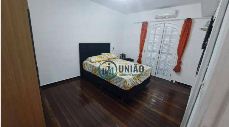 Imagem Casa com 3 Quartos à Venda, 315 m² em Piratininga - Niterói Imagem Casa com 3 Quartos à Venda, 315 m² em Piratininga - Niterói