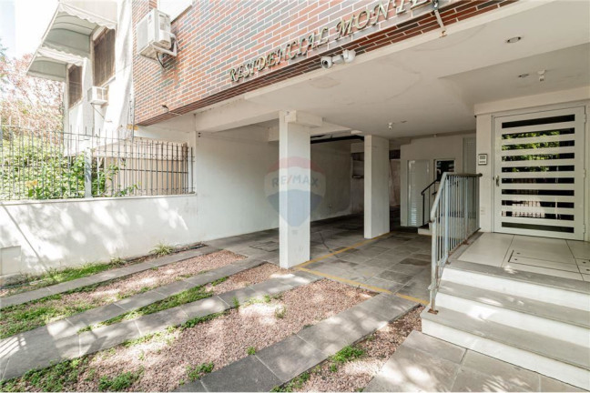 Imagem Imóvel com 2 Quartos à Venda, em Santana - Porto Alegre Imagem Imóvel com 2 Quartos à Venda, em Santana - Porto Alegre