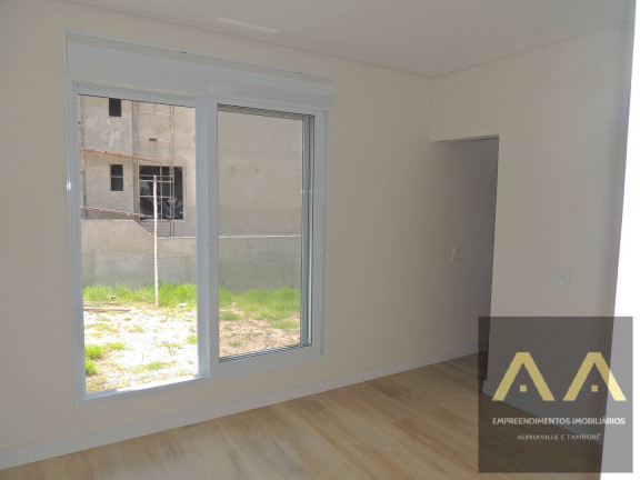 Imagem Casa de Condomínio com 2 Quartos à Venda, 200 m² em Tamboré - Santana De Parnaíba