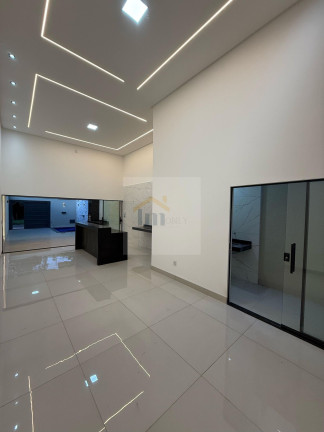 Imagem Casa com 3 Quartos à Venda, 111 m² em Residencial Brisas Da Mata - Goiânia Imagem Casa com 3 Quartos à Venda, 111 m² em Residencial Brisas Da Mata - Goiânia