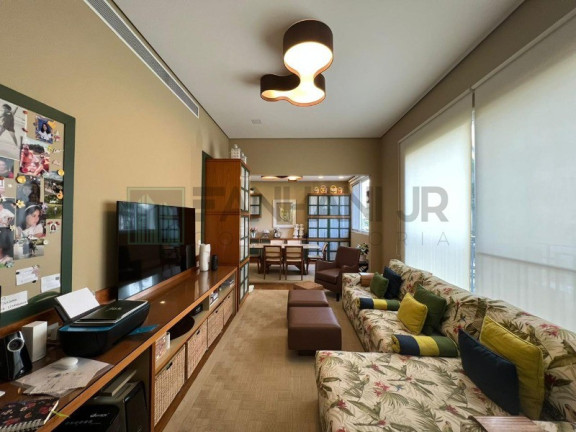 Imagem Imóvel com 4 Quartos à Venda, 415 m² em Itaim Bibi - São Paulo