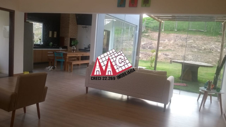 Imagem Imóvel com 3 Quartos à Venda, 805 m² em Condominio Village Araçoiaba - Aracoiaba Da Serra Imagem Imóvel com 3 Quartos à Venda, 805 m² em Condominio Village Araçoiaba - Aracoiaba Da Serra