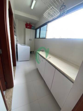 Imagem Apartamento com 2 Quartos à Venda, 122 m² em Santos