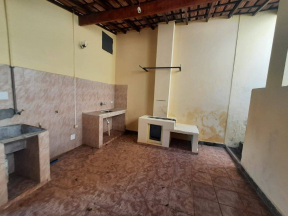 Imagem Casa com 2 Quartos à Venda, 187 m² em Jardim Alvinópolis - Atibaia Imagem Casa com 2 Quartos à Venda, 187 m² em Jardim Alvinópolis - Atibaia