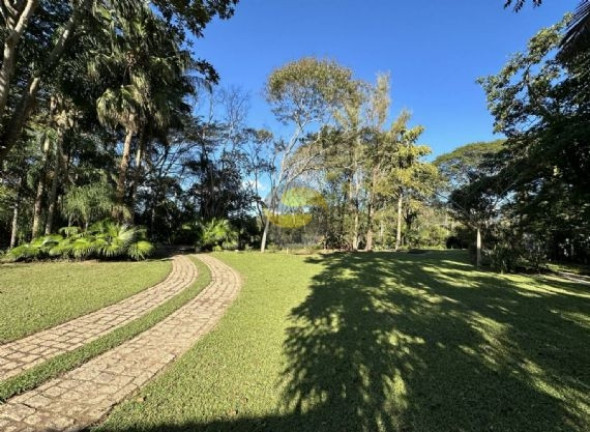 Imagem Casa de Condomínio com 3 Quartos à Venda, 434 m² em Chácara Dos Junqueiras - Carapicuíba
