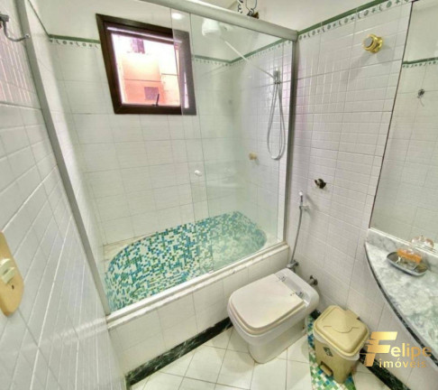 Imagem Imóvel com 4 Quartos à Venda, 180 m² em Centro - Guarapari