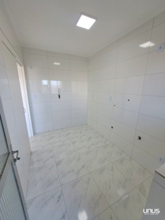 Imagem Apartamento com 2 Quartos à Venda, 61 m² em Barreiros - São José