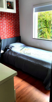 Imagem Casa de Condomínio com 3 Quartos à Venda, 112 m² em Santa Cândida - Curitiba