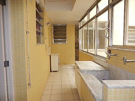 Imagem Apartamento com 4 Quartos à Venda,  em Copacabana - Rio De Janeiro