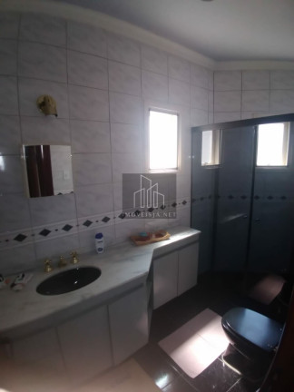 Imagem Casa com 4 Quartos à Venda, 314 m² em Alphaville - Santana De Parnaíba Imagem Casa com 4 Quartos à Venda, 314 m² em Alphaville - Santana De Parnaíba