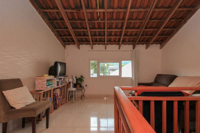Imagem Casa com 2 Quartos à Venda,  em Vila Nova - Porto Alegre