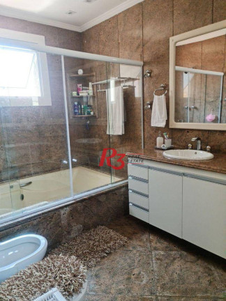 Imagem Sobrado com 3 Quartos à Venda, 280 m² em Embaré - Santos Imagem Sobrado com 3 Quartos à Venda, 280 m² em Embaré - Santos