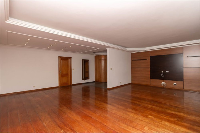 Imagem Casa com 4 Quartos à Venda, em Santana - São Paulo Imagem Casa com 4 Quartos à Venda, em Santana - São Paulo