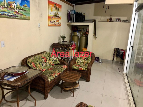 Imagem Sobrado com 3 Quartos à Venda, 200 m² em Nações - Balneário Camboriú Imagem Sobrado com 3 Quartos à Venda, 200 m² em Nações - Balneário Camboriú