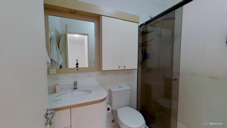 Imagem Imóvel com 3 Quartos à Venda, 122 m² em Nonoai - Porto Alegre Imagem Imóvel com 3 Quartos à Venda, 122 m² em Nonoai - Porto Alegre