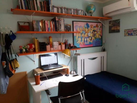 Imagem Sobrado com 3 Quartos à Venda, 150 m² em São Sebastião - Porto Alegre Imagem Sobrado com 3 Quartos à Venda, 150 m² em São Sebastião - Porto Alegre