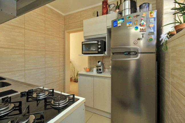 Imagem Imóvel com 2 Quartos à Venda, 51 m² em Cristal - Porto Alegre Imagem Imóvel com 2 Quartos à Venda, 51 m² em Cristal - Porto Alegre