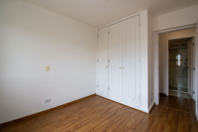 Imagem Apartamento com 3 Quartos à Venda,  em Jardim Taboão - São Paulo
