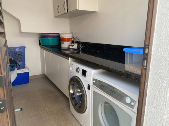Imagem Casa com 3 Quartos à Venda, 170 m² em Tamboré - Santana De Parnaíba Imagem Casa com 3 Quartos à Venda, 170 m² em Tamboré - Santana De Parnaíba