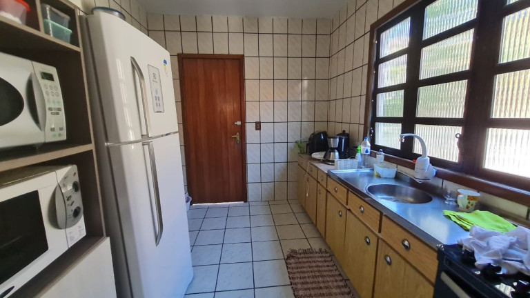 Imagem Imóvel com 3 Quartos à Venda, 180 m² em Ibiraquera - Imbituba Imagem Imóvel com 3 Quartos à Venda, 180 m² em Ibiraquera - Imbituba