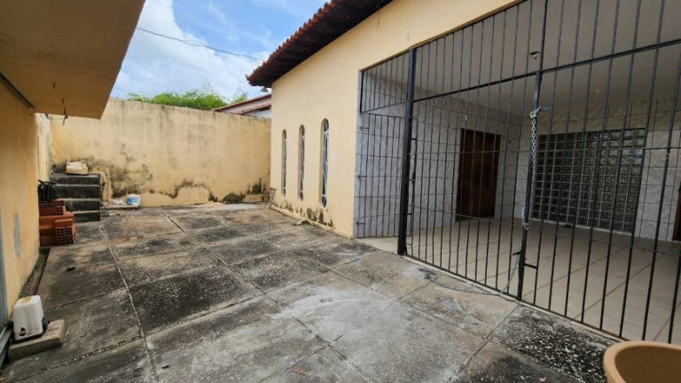 Imagem Casa com 3 Quartos à Venda, 156 m² em Aeroporto - Teresina Imagem Casa com 3 Quartos à Venda, 156 m² em Aeroporto - Teresina