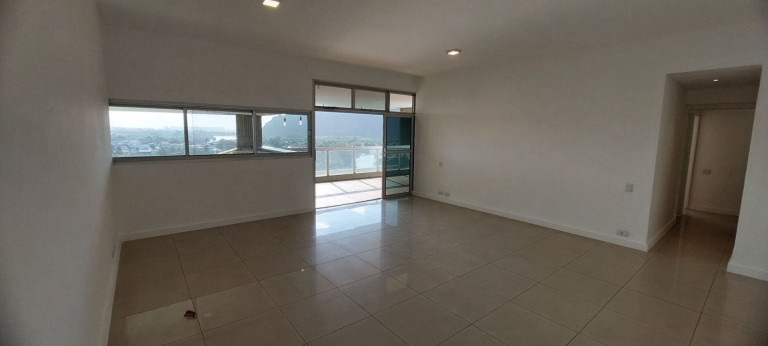 Imagem Imóvel com 4 Quartos à Venda, 200 m² em Barra Da Tijuca - Rio De Janeiro Imagem Imóvel com 4 Quartos à Venda, 200 m² em Barra Da Tijuca - Rio De Janeiro