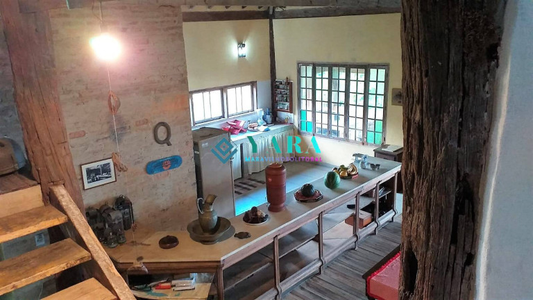 Imagem Casa com 3 Quartos à Venda, 900 m² em Piuva - Ilhabela