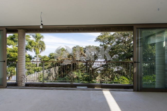 Imagem Imóvel com 3 Quartos à Venda, 427 m² em Vila Conceição - Porto Alegre