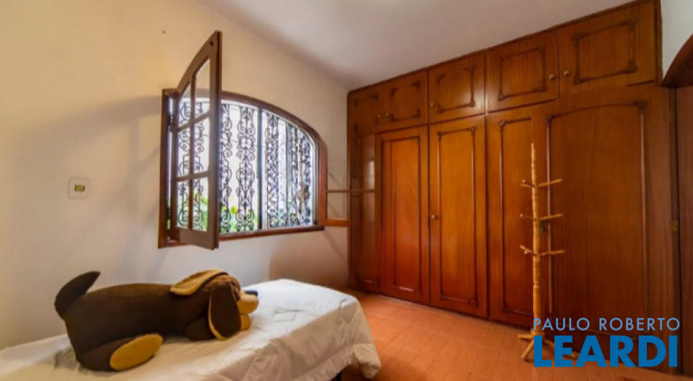 Imagem Sobrado com 3 Quartos à Venda, 350 m² em Jardim - Santo André Imagem Sobrado com 3 Quartos à Venda, 350 m² em Jardim - Santo André