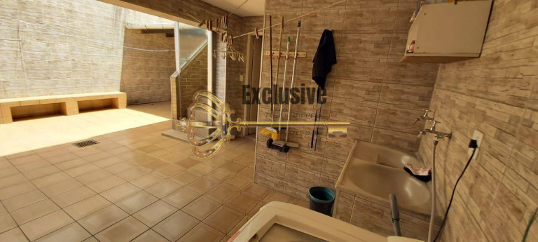 Imagem Sobrado com 3 Quartos à Venda, 174 m² em Jardim Stella - Santo André