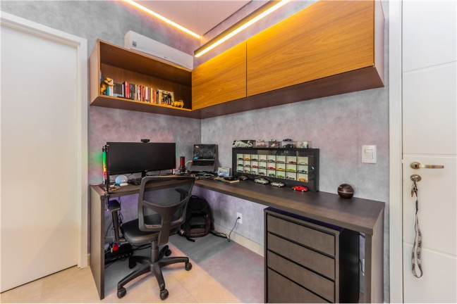 Imagem Imóvel com 1 Quarto à Venda, em Vila Mariana - São Paulo Imagem Imóvel com 1 Quarto à Venda, em Vila Mariana - São Paulo