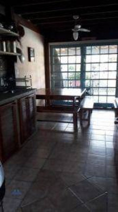 Imagem Casa com 3 Quartos à Venda, 128 m² em São João Do Rio Vermelho - Florianópolis Imagem Casa com 3 Quartos à Venda, 128 m² em São João Do Rio Vermelho - Florianópolis