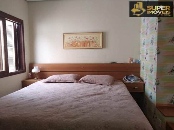 Imagem Casa com 2 Quartos à Venda, 145 m² em Centro - Pelotas