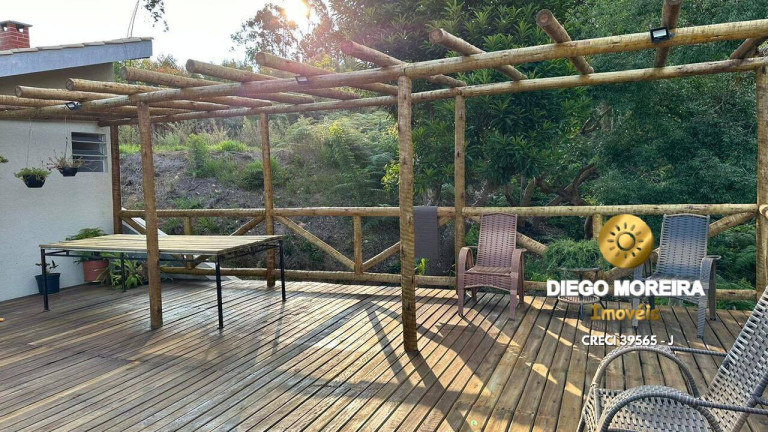 Imagem Casa com 3 Quartos à Venda, 450 m² em Terra Preta - Mairiporã Imagem Casa com 3 Quartos à Venda, 450 m² em Terra Preta - Mairiporã