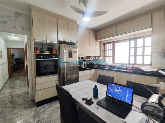 Imagem Casa com 3 Quartos à Venda, 140 m² em Tupi - Praia Grande Imagem Casa com 3 Quartos à Venda, 140 m² em Tupi - Praia Grande
