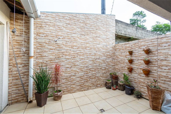 Imagem Casa com 3 Quartos à Venda, em Olaria - Canoas Imagem Casa com 3 Quartos à Venda, em Olaria - Canoas
