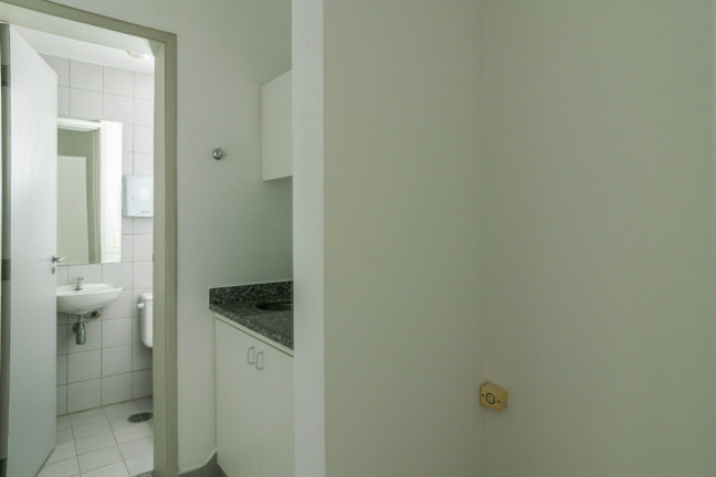 Ponto Comercial à Venda, 41 m² em Vila Olímpia - São Paulo