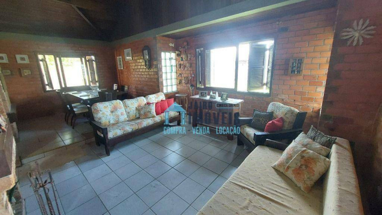 Imagem Casa com 3 Quartos à Venda, 560 m² em Centro - Balneário Pinhal Imagem Casa com 3 Quartos à Venda, 560 m² em Centro - Balneário Pinhal