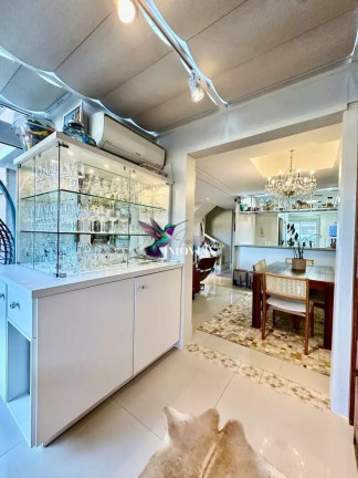 Imagem Casa com 3 Quartos à Venda, 158 m² em Estância Velha - Canoas Imagem Casa com 3 Quartos à Venda, 158 m² em Estância Velha - Canoas