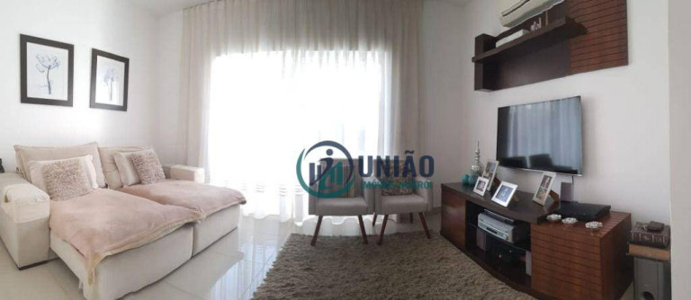 Imagem Casa com 3 Quartos à Venda, 200 m² em Barro Vermelho - São Gonçalo Imagem Casa com 3 Quartos à Venda, 200 m² em Barro Vermelho - São Gonçalo