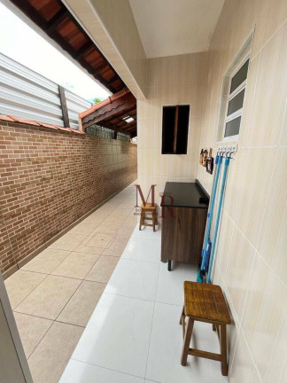 Imagem Casa com 3 Quartos à Venda, 225 m² em Vila Guilhermina - Praia Grande Imagem Casa com 3 Quartos à Venda, 225 m² em Vila Guilhermina - Praia Grande