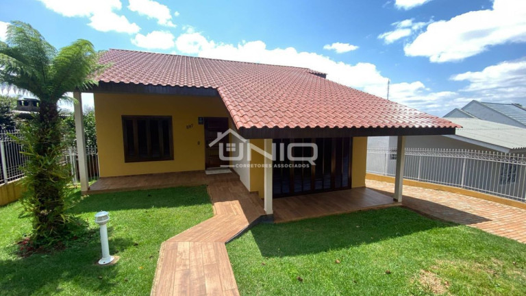 Imagem Casa com 3 Quartos à Venda, 211 m² em Menino Deus - Pato Branco Imagem Casa com 3 Quartos à Venda, 211 m² em Menino Deus - Pato Branco
